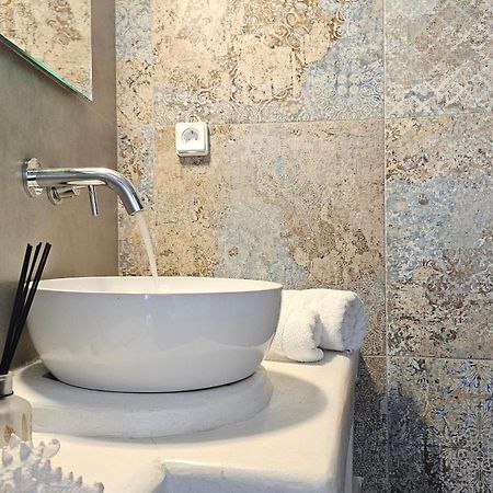Efi'S Apartments Plaka  Zewnętrze zdjęcie
