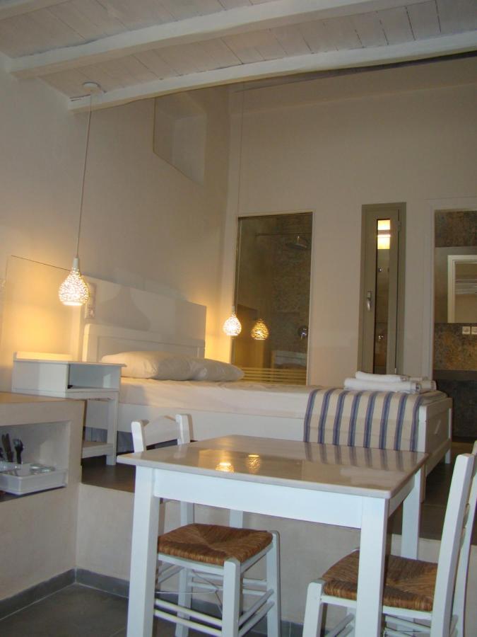 Efi'S Apartments Plaka  Zewnętrze zdjęcie