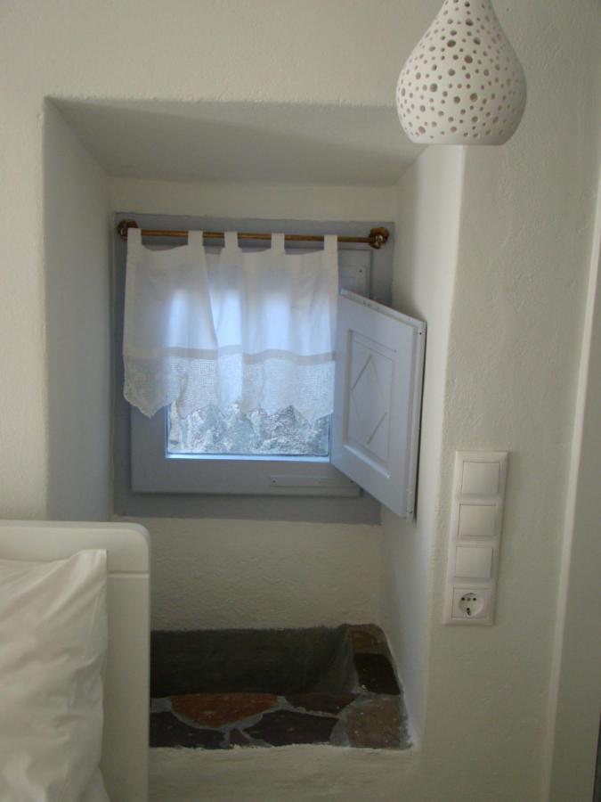 Efi'S Apartments Plaka  Zewnętrze zdjęcie
