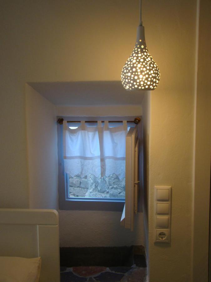 Efi'S Apartments Plaka  Zewnętrze zdjęcie
