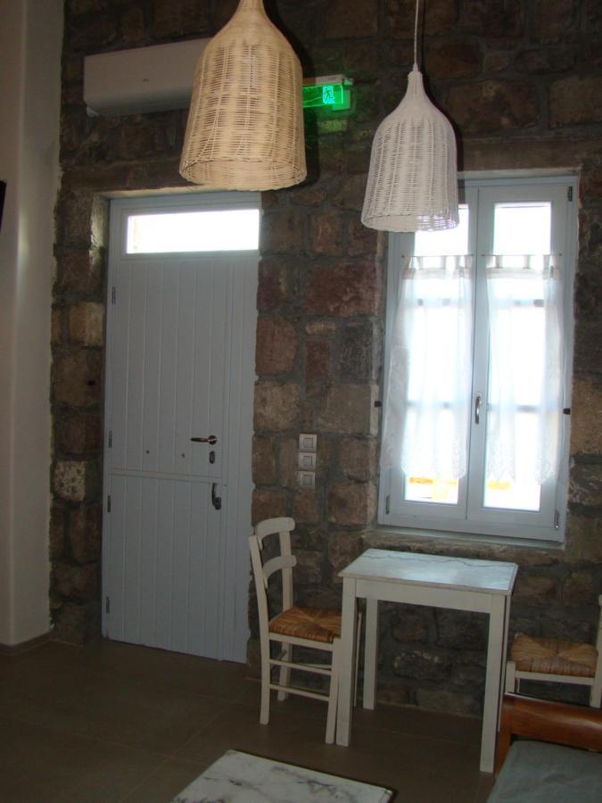 Efi'S Apartments Plaka  Zewnętrze zdjęcie