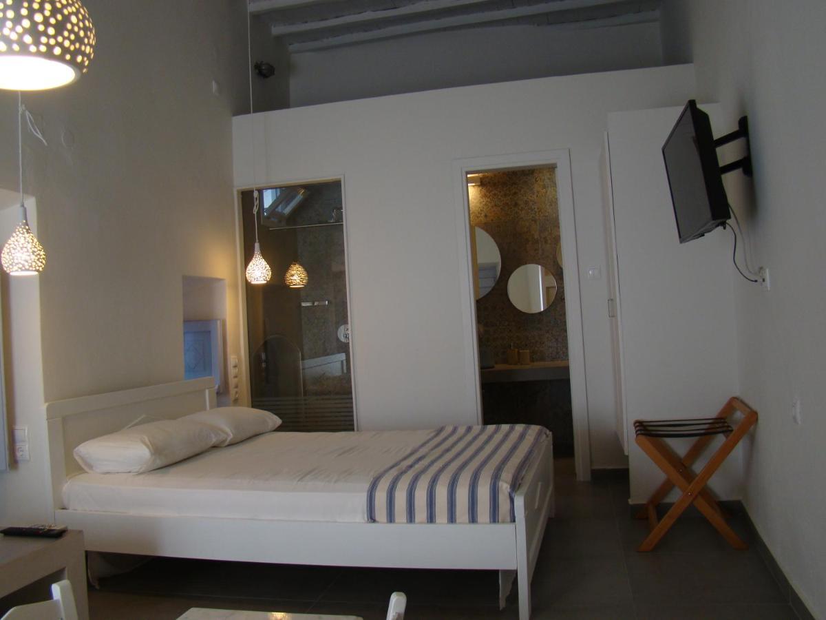 Efi'S Apartments Plaka  Zewnętrze zdjęcie
